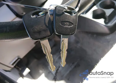 2000 Ford Ranger Xl/Xlt z USA, uszkodzony, nr VIN 1FTYR10V1YPB17177